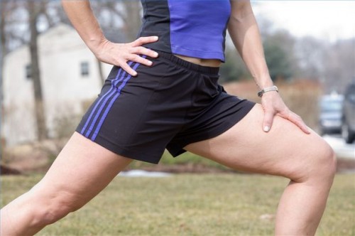 Hvordan gjøre Squat øvelser for Knee Therapy