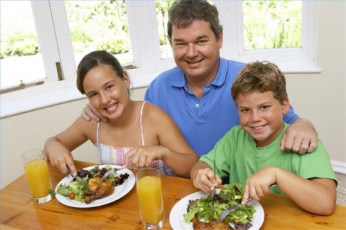 Hvordan å tilby overvektige barn Healthy Eating Alternatives