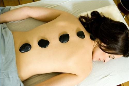 Hvordan å gjøre Hot Stone Massage