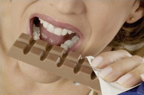 Hvordan spise sjokolade uten å få vekt