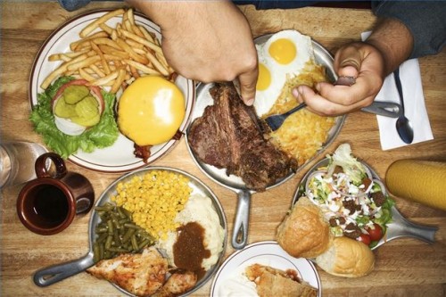 Hvordan gjenkjenne symptomer på tvangsmessig overspising