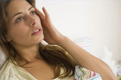 Hvordan å lindre premenstruelle krampe smerte