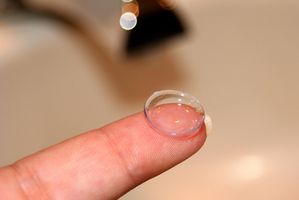 Hva er de forskjellige typene av Blends brukt for stive kontaktlinser?