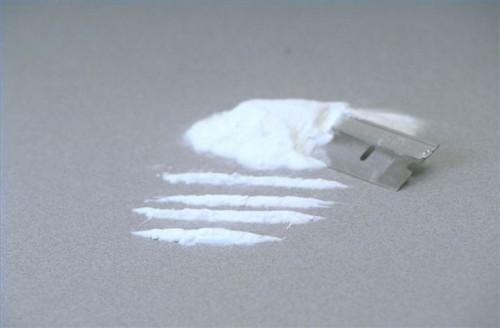 Hvordan gjenkjenne kokainavhengighet